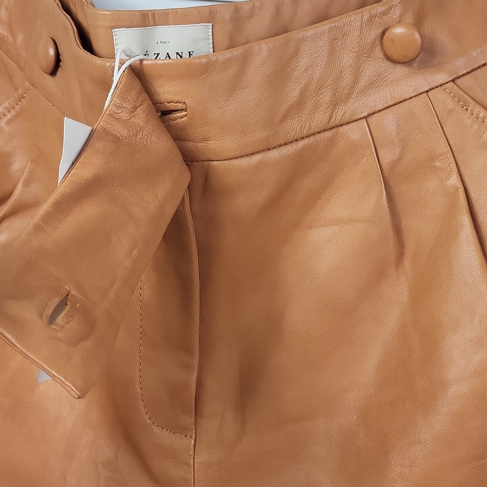 Sezane William Orange Lamb Leather High-Waist Cuffed Shorts. Size 6 - Picture 11 of 14
